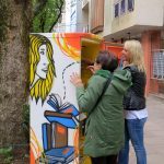 Geladeira na calcada proporciona leitura na Cidade Baixa 4 Be220.com
